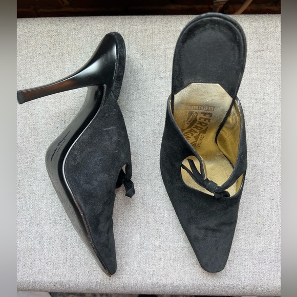 Salvatore Ferragamo Pump Size 7 C - Picture 1 of 8